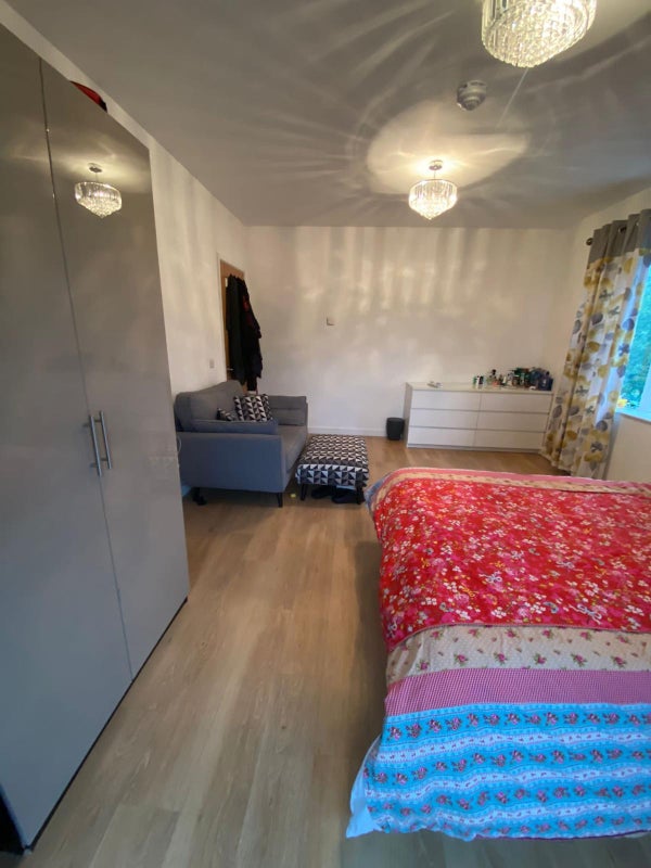 Apartment in London - View 2