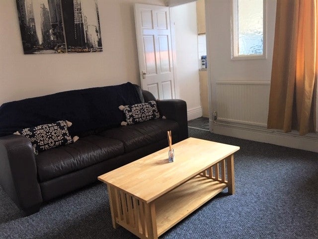 Apartment in Leicester, Westcotes - View 4
