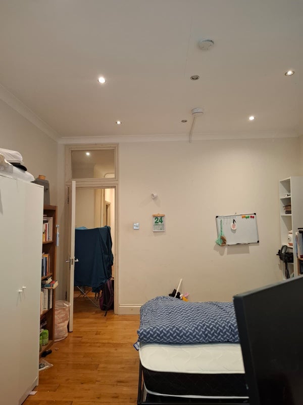 Apartment in London - View 2