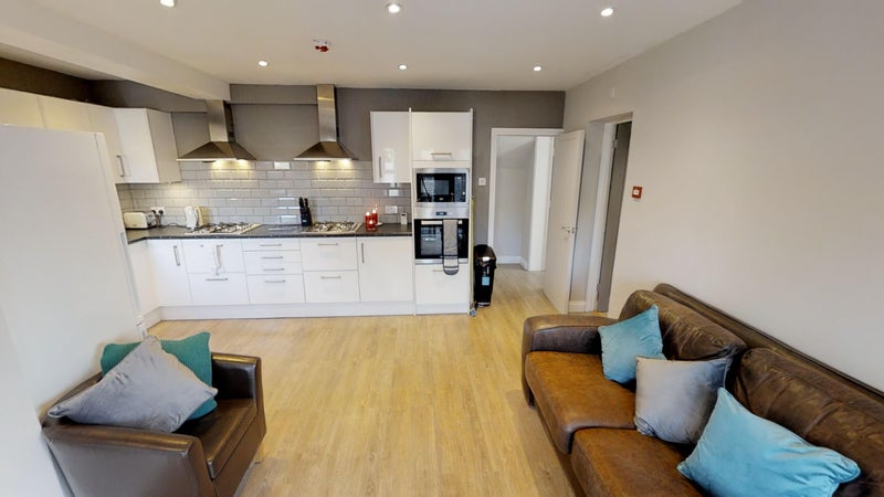 Apartment in Bristol, Southmead - More