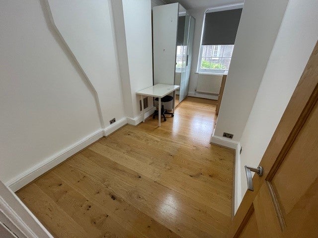 Apartment in London, St Pancras - More