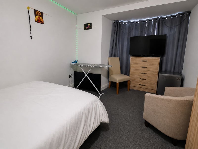 Apartment in Mumbles, Oystermouth - View 2