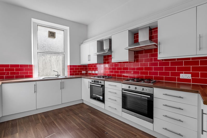 Apartment in Plymouth, St. Judes - More
