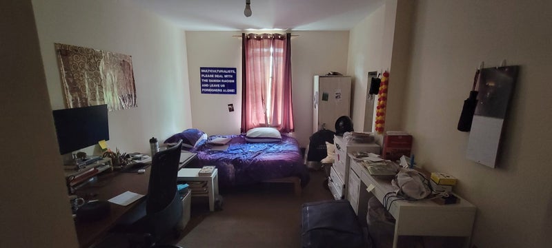 At the moment we have two rooms available - View 6
