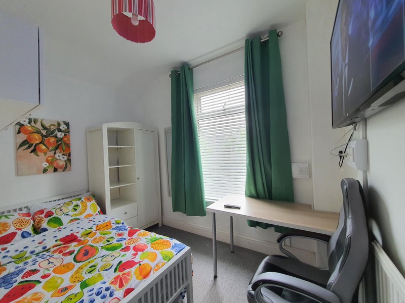 Apartment in Hull, Kingston upon Hull - View 2