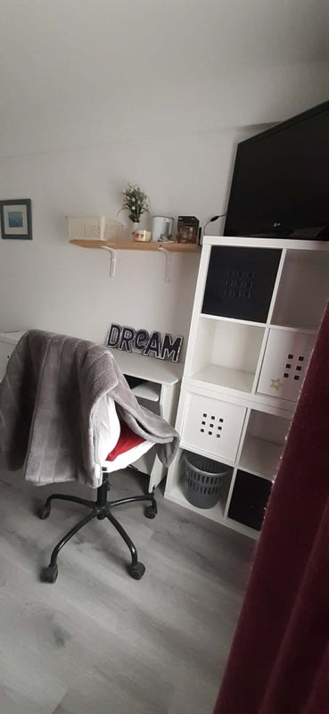 Photo 1: Bedroom office space