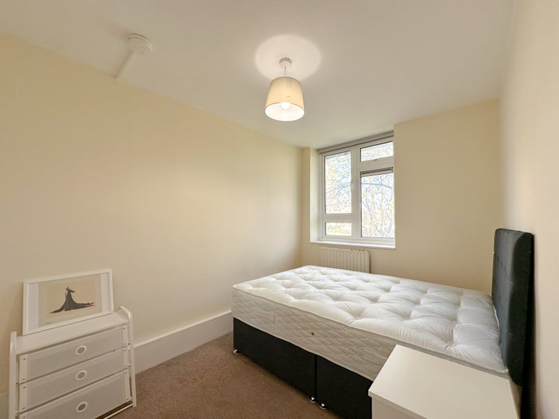 Photo 1: Room 1 second left