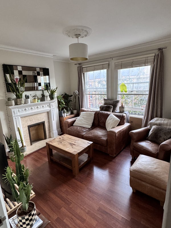 Apartment in Battersea - View 4