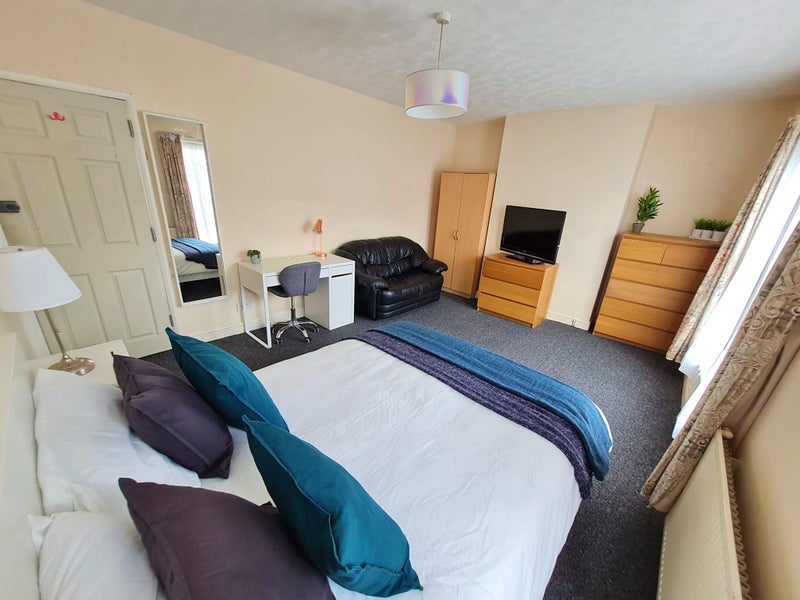 Apartment in Southampton, Bedford Place, The Polygon - View 4
