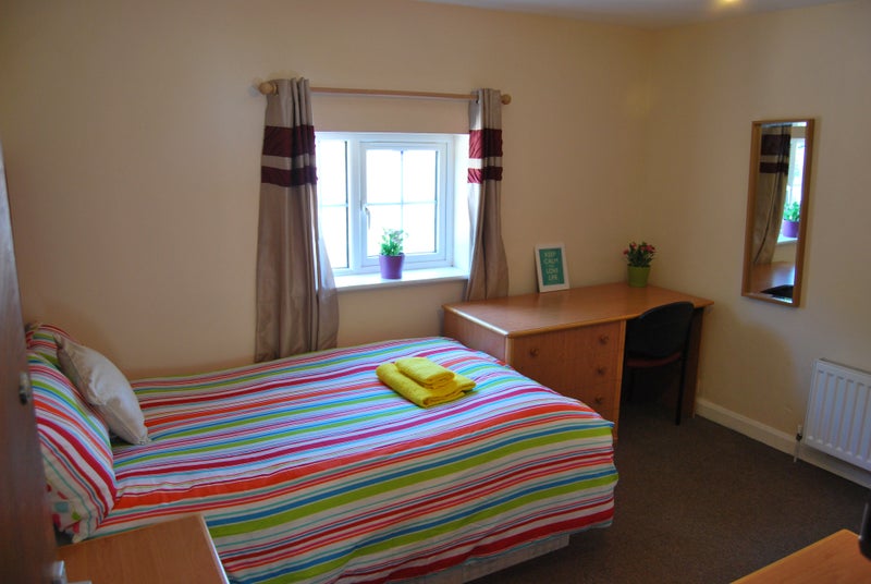 Apartment in Canterbury - View 4