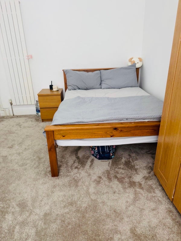 Apartment in Reading, Newtown - View 2