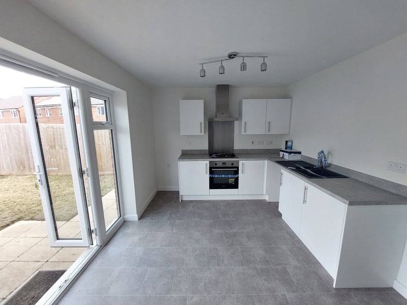 Apartment in Birmingham, West Midlands - View 4