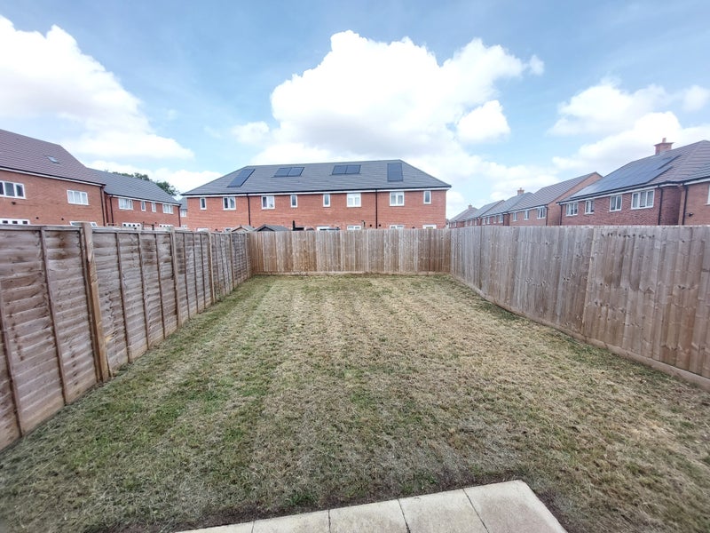 Apartment in Birmingham, West Midlands - View 2