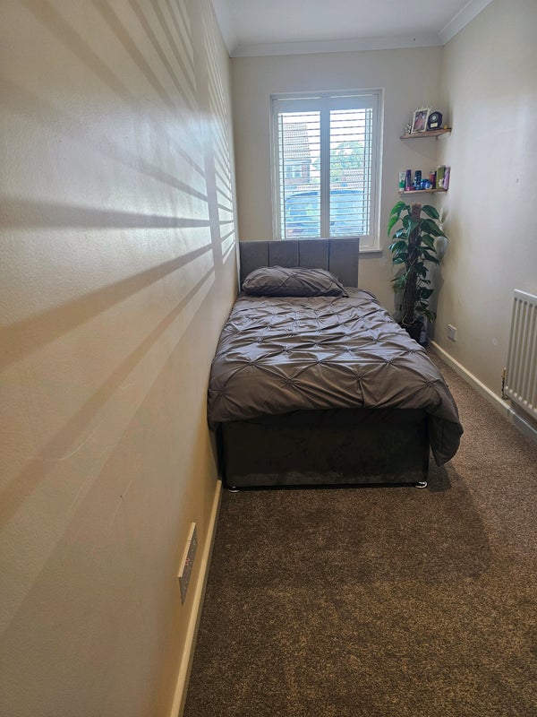 Apartment in Aylesbury, Buckinghamshire - View 2