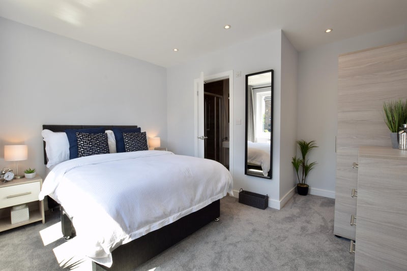 Photo 1: Available from 1st September, £880pcm