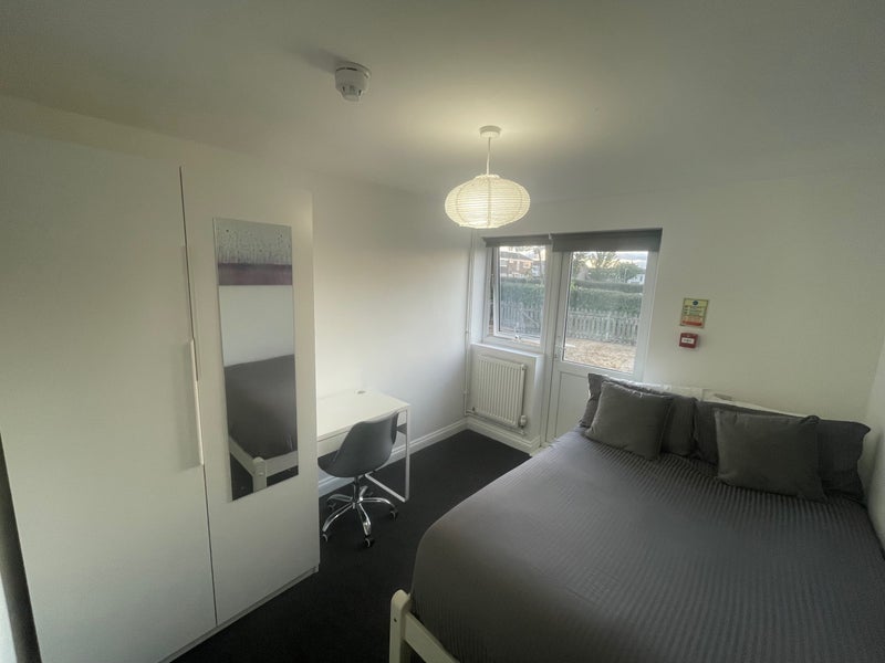 Photo 1: The Room