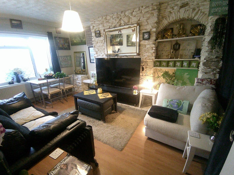 Apartment in Bristol, Bury Hill, Winterbourne - View 2