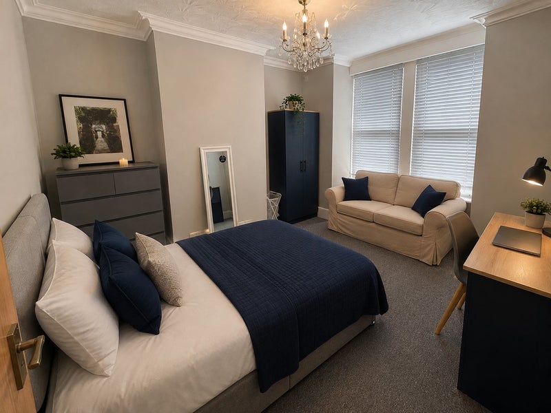 Photo 1: Ground Floor - Front - Room No. 1