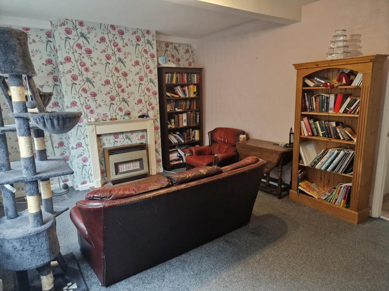 Photo 1: Living room