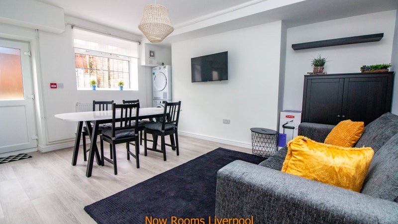 Apartment in Liverpool, Everton - View 2