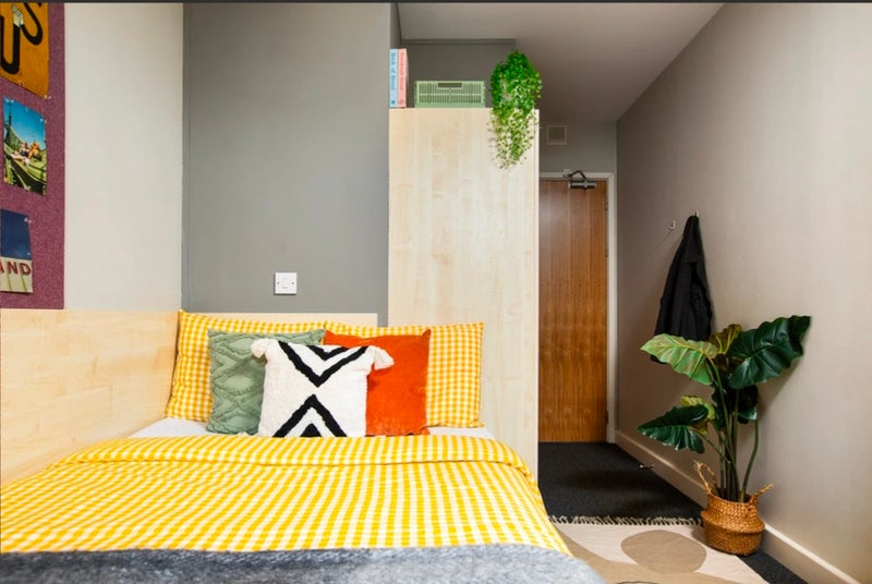 Apartment in Coventry - View 2