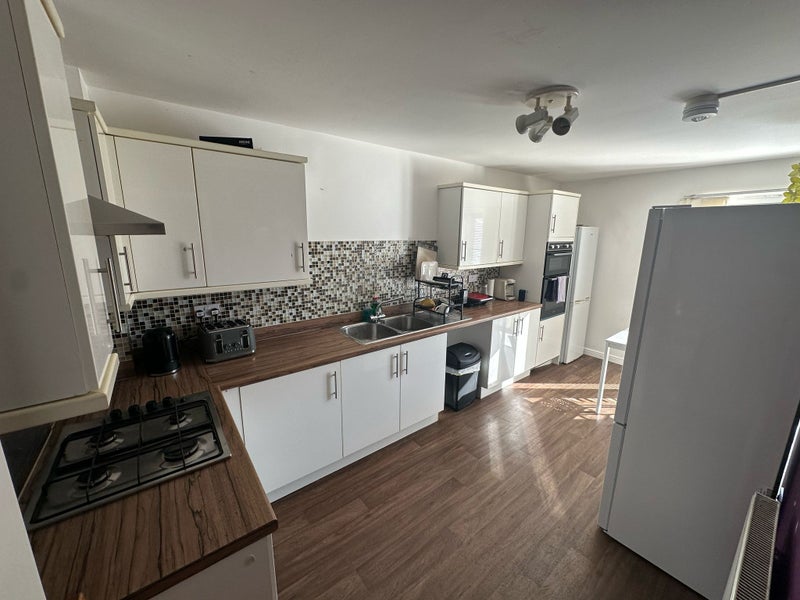 Apartment in Coventry, Stoke Aldermoor - View 4