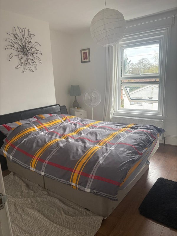 Apartment in Southampton - View 4