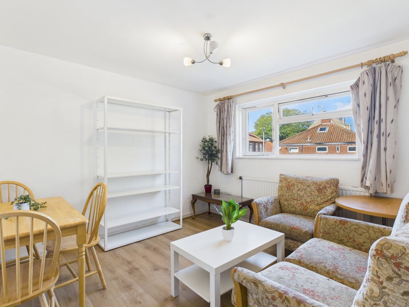 Apartment in Norwich, Heigham Grove - More