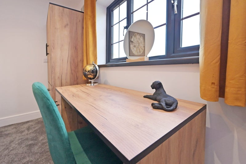 Apartment in Stoke-on-Trent, Hartshill - View 4
