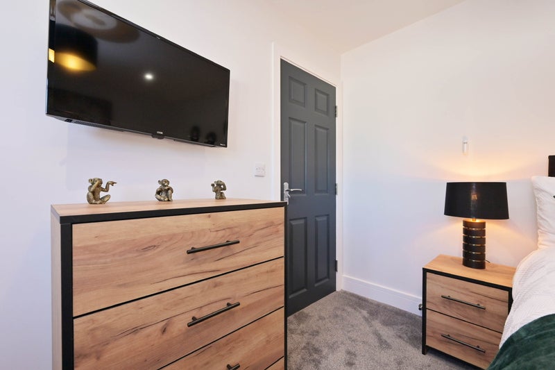 Apartment in Stoke-on-Trent, Hartshill - View 2