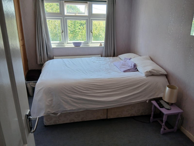 Photo 1: Comfortable double bed