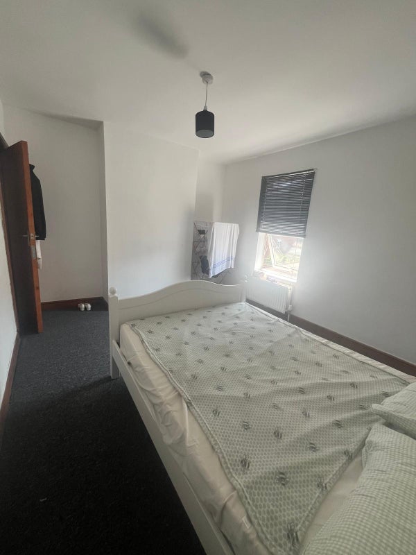 Apartment in Reading, Katesgrove - View 2