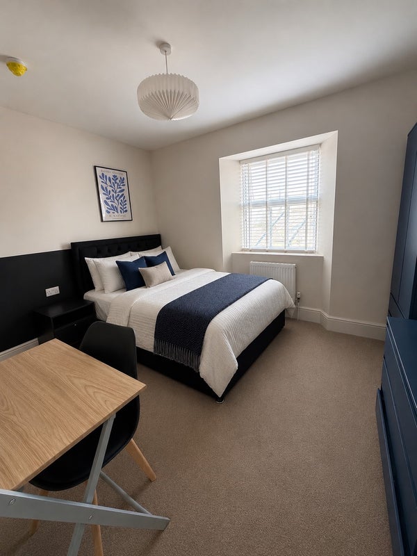 Apartment in Plymouth, Mutley - View 4
