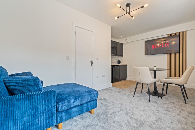 Apartment in Dordon - View 2