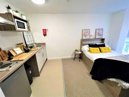 Apartment in Stoke-on-Trent - More