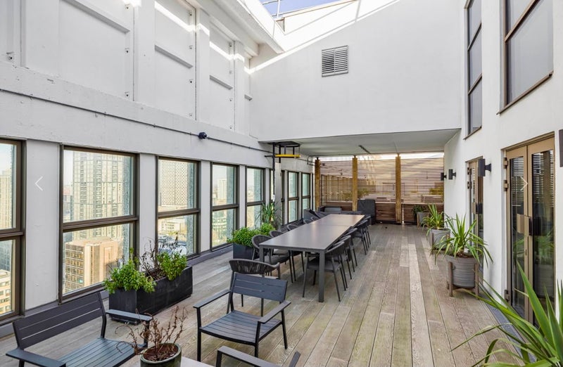 Photo 1: Roof garden