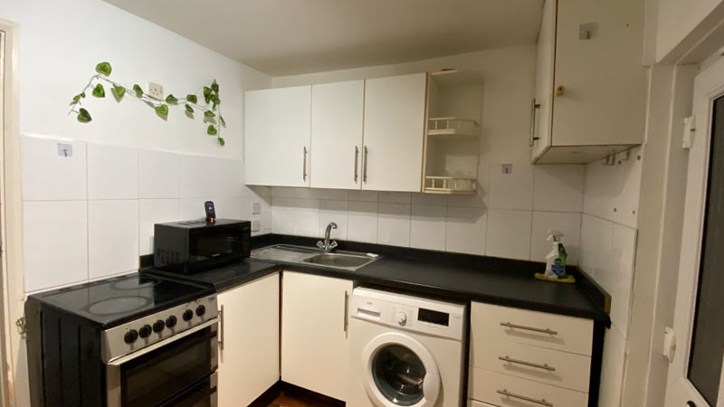 Apartment in Maidstone, Kent - More