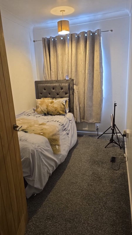 Apartment in Wigan, Crooke, Marsh Green - View 2