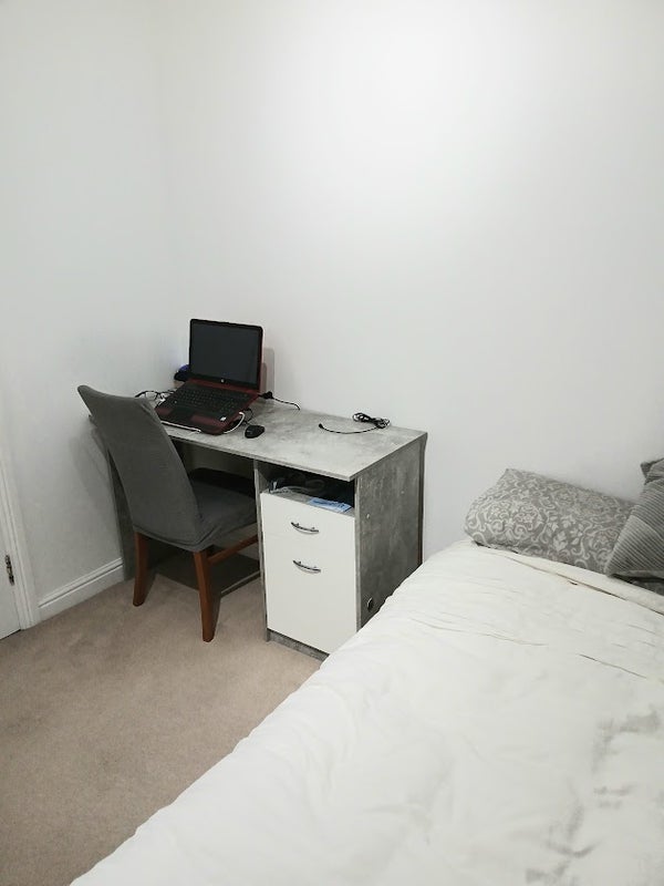 Apartment in Eastbourne, Phoenix Drive, Sovereign Harbour - View 4