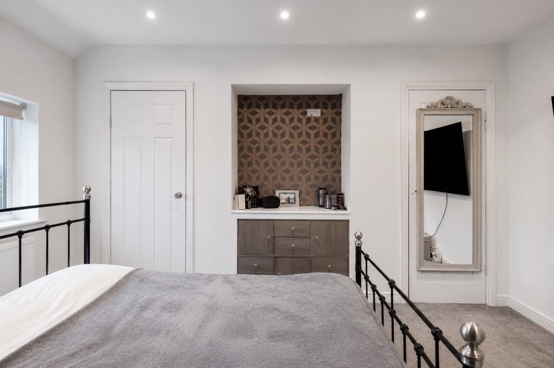 Apartment in Bristol - View 2