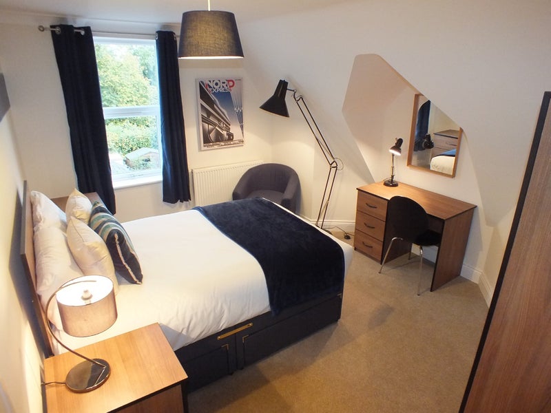 Apartment in Reading, Spring Gardens, Whitley - More