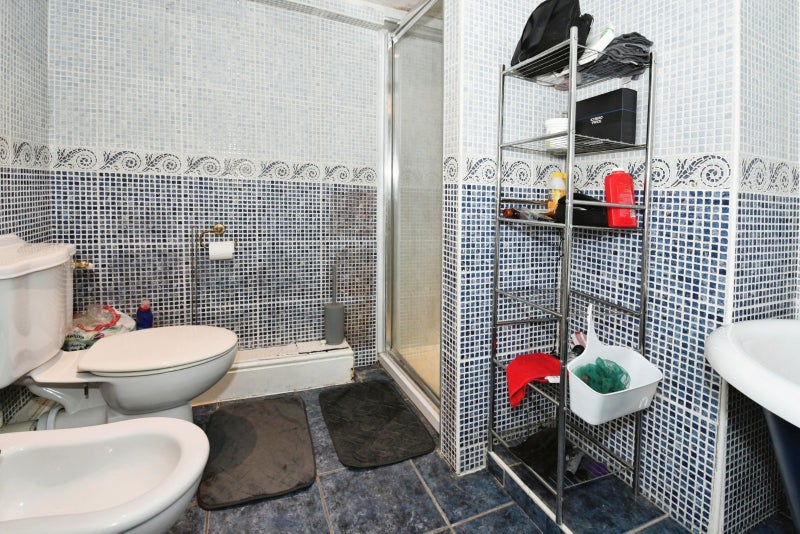 Photo 1: Toilet & Shower