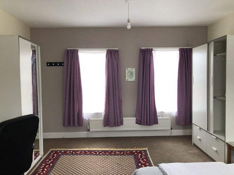 Apartment in Reading, Newtown - View 2