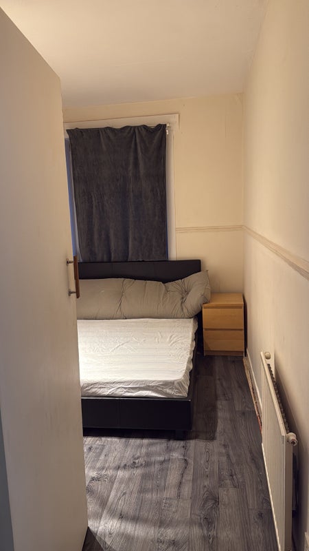 Apartment in Edinburgh, Pilton - View 2