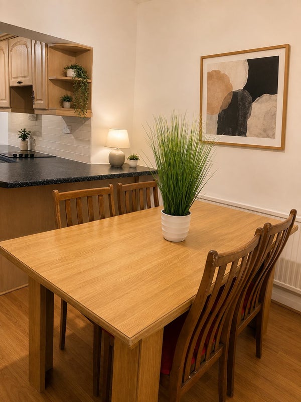 Apartment in Knowsley, Whiston Cross, Whiston - More