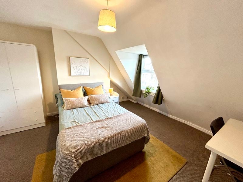 Apartment in Bristol, St Andrew's - View 4