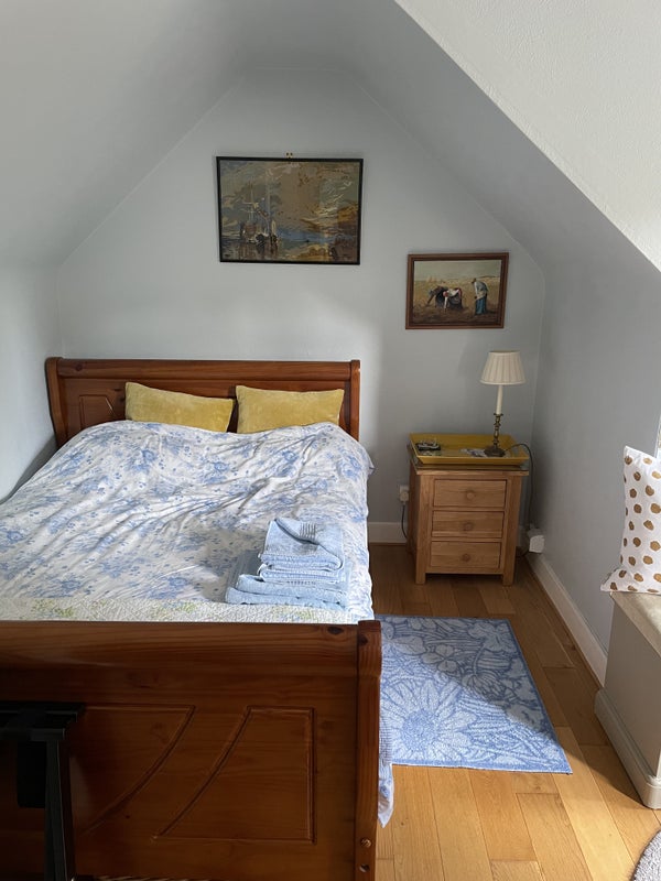 Photo 1: Double for single occupancy