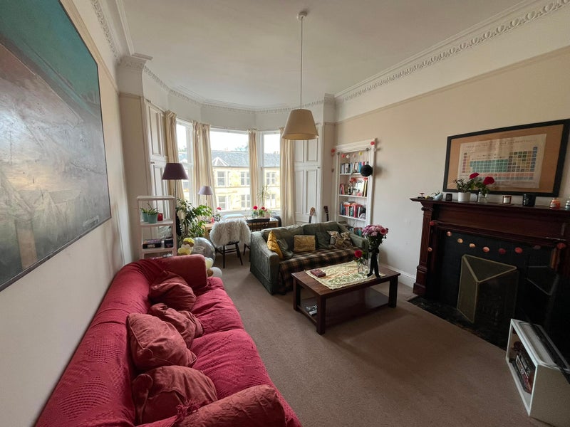 Photo 1: Living room
