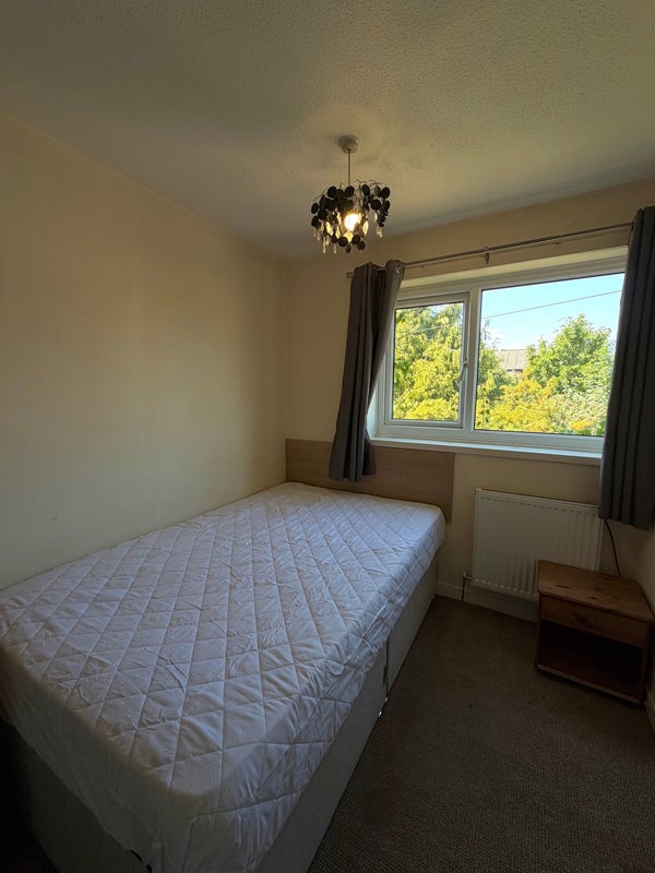 Apartment in Daventry, The Grange, Headlands - View 2