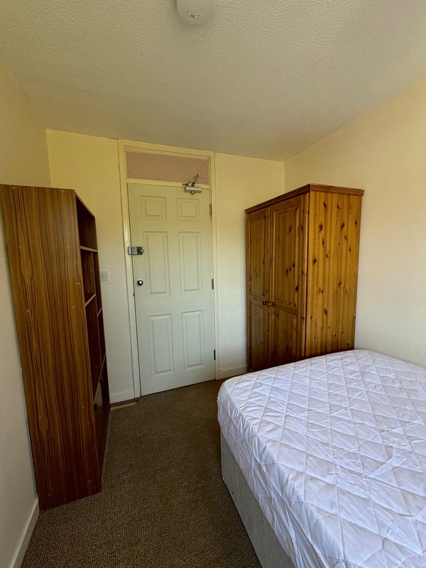 Apartment in Daventry, The Grange, Headlands - View 4